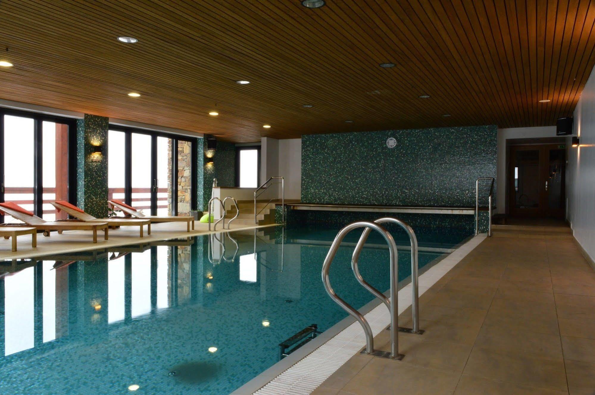 Hotel Adam Špindlerŭv Mlýn Luaran gambar